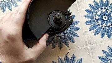 Аккумуляторная ушм sturm cag1812ble